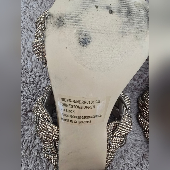 Steve Madden Tan Braided Slip-On Sandals - Picture 13 of 13